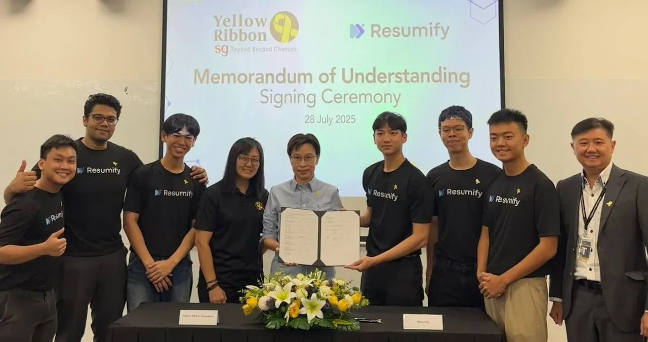 MOU SIGNING BETWEEN YELLOW RIBBON SINGAPORE AND RESUMIFY