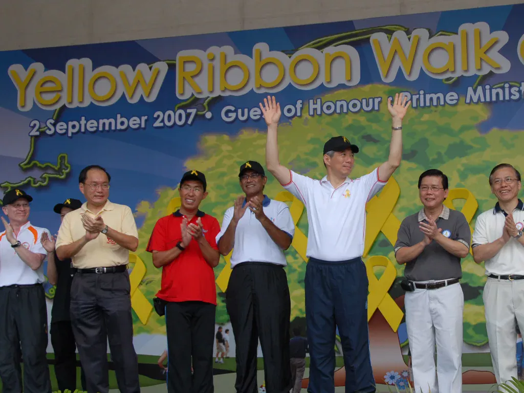 Tie-A-Yellow-Ribbon Walk 2005